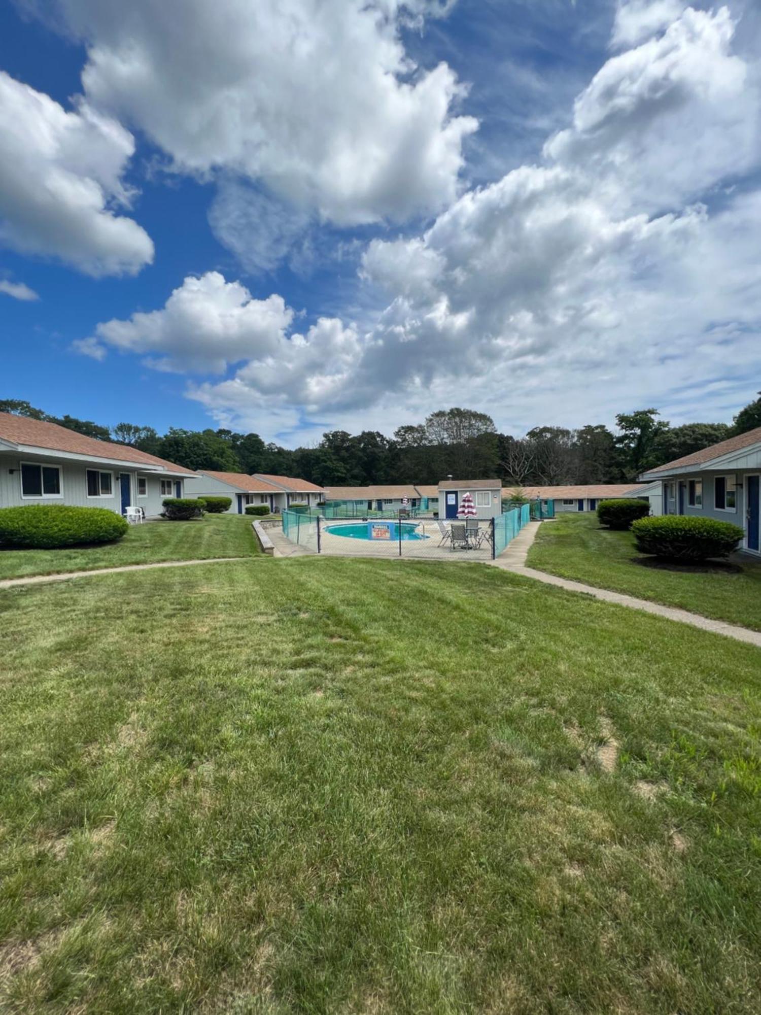 Captain'S Lodge Motel 글로스터 외부 사진